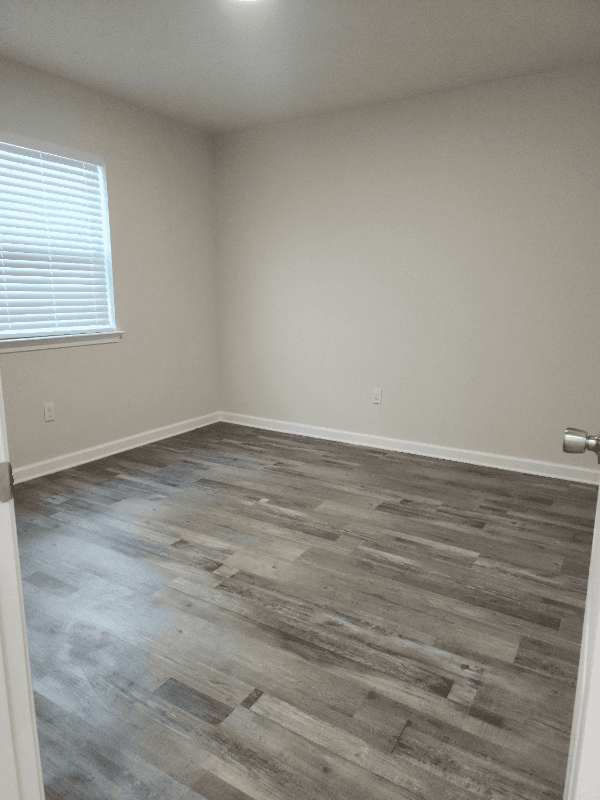 Slidell Apartment: 141 Hoover Dr