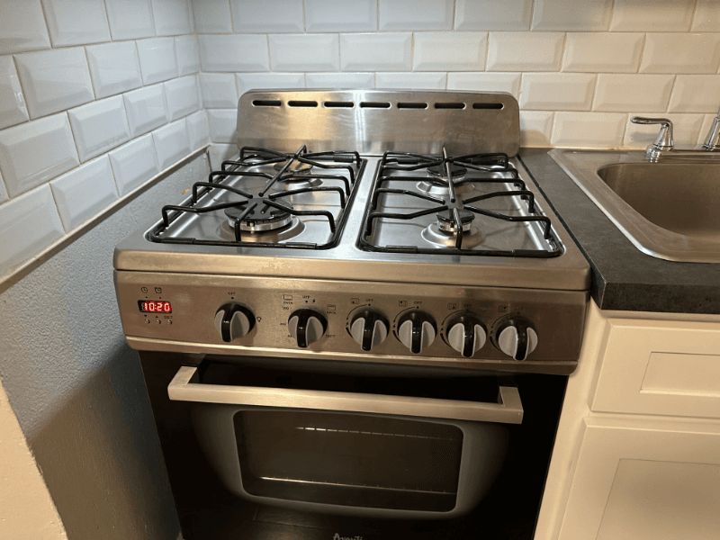 Jersey City Apartment: 164 Sterling Avenue