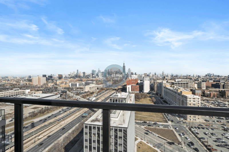 Chicago Condo: 533 S Damen Ave