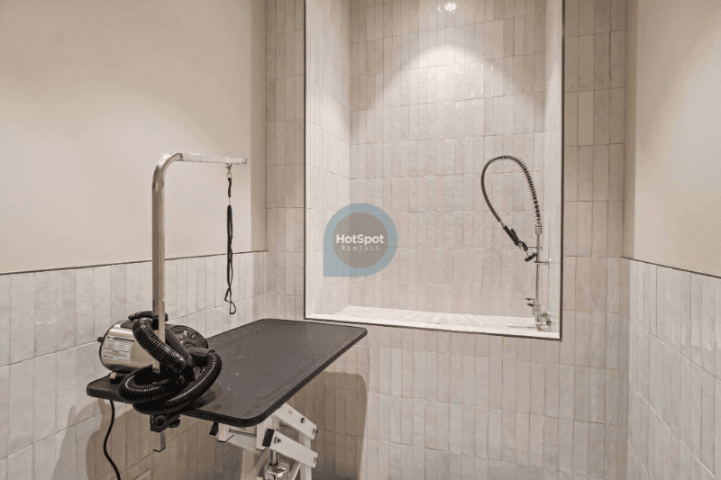 Chicago Condo: 533 S Damen Ave