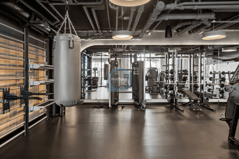 Chicago Condo: 533 S Damen Ave
