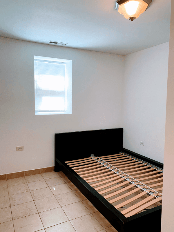 Chicago Apartment: 3434 S Wallace St