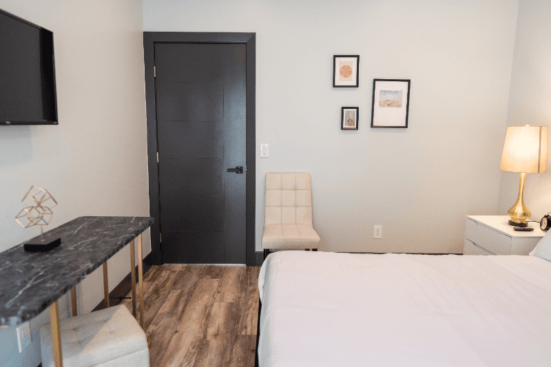NORTH HOLLYWOOD House: 11750 ERWIN ST