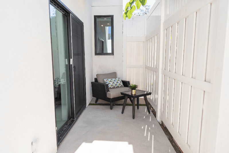 NORTH HOLLYWOOD House: 11750 ERWIN ST