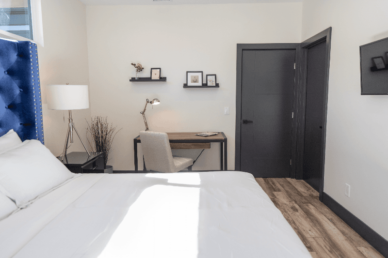 NORTH HOLLYWOOD House: 11750 ERWIN ST