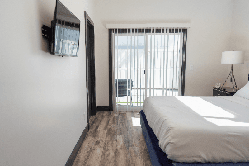 NORTH HOLLYWOOD House: 11750 ERWIN ST