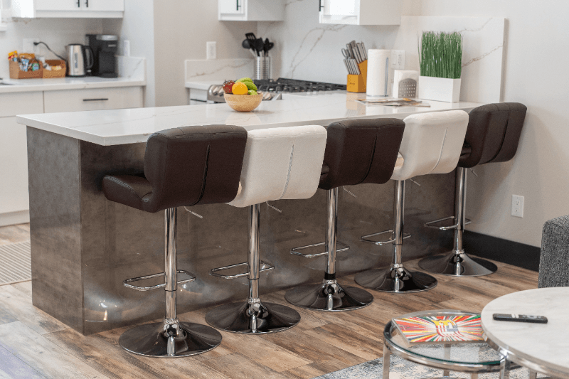 NORTH HOLLYWOOD House: 11750 ERWIN ST