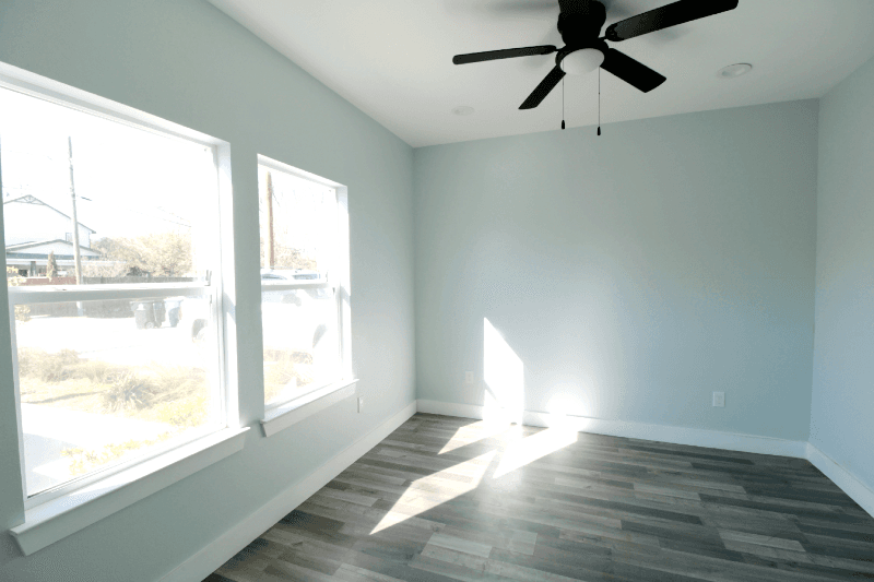 Houston House: 7502 Sandle St