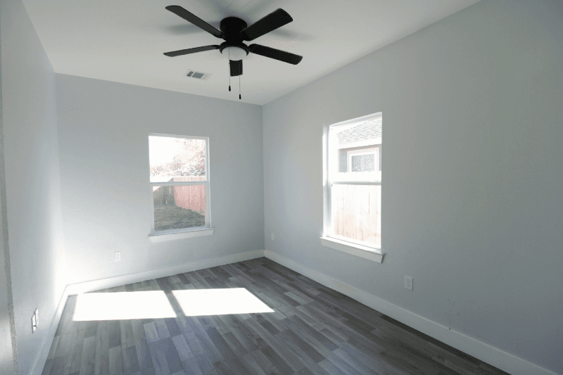 Houston House: 7502 Sandle St