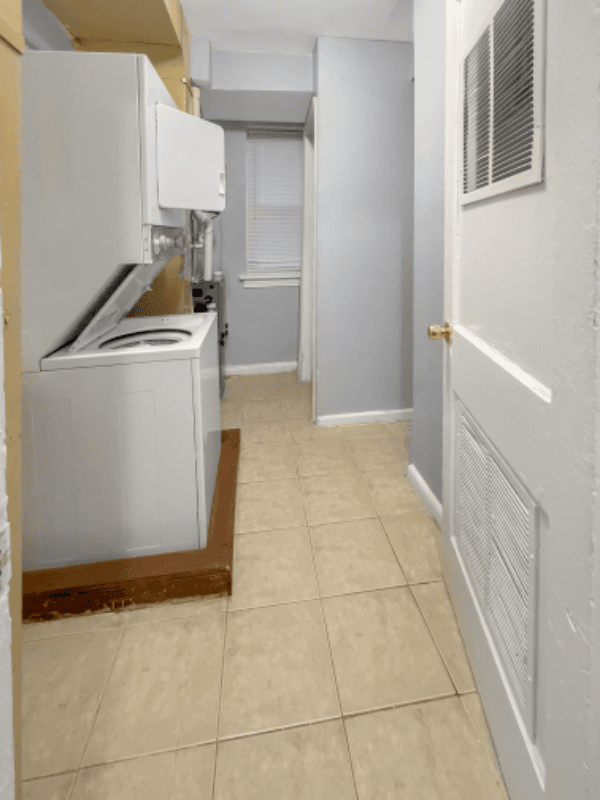 Washington Other: 44 Forrester St SW