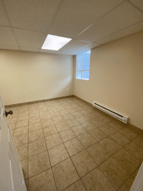 Yale Apartment: 420 North St