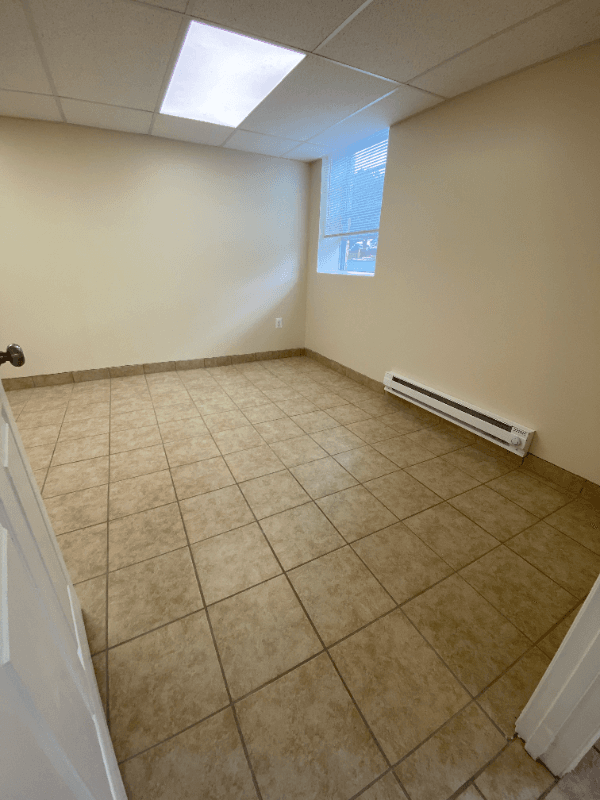 Yale Apartment: 420 North St