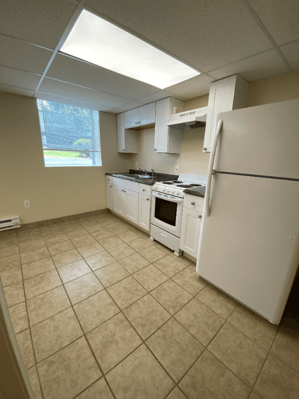 Yale Apartment: 420 North St