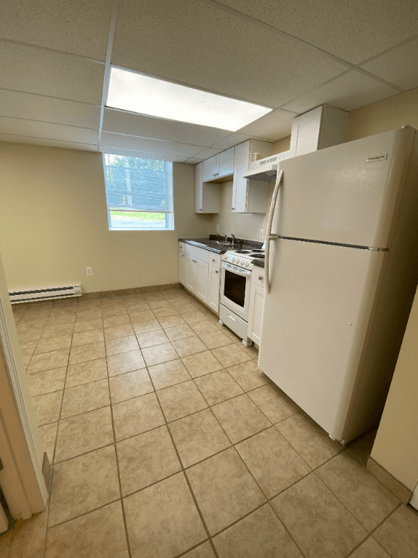 Yale Apartment: 420 North St