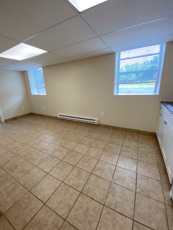 Yale Apartment: 420 North St