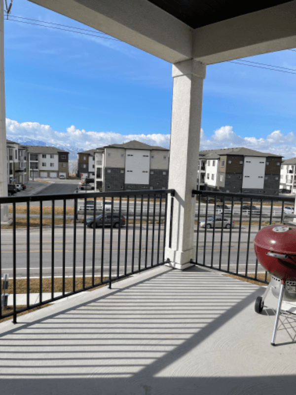 Vineyard Condo: 761 N 260 W