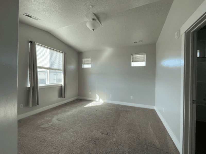 Vineyard Condo: 761 N 260 W
