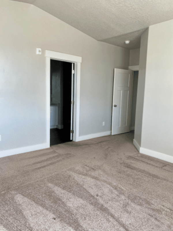 Vineyard Condo: 761 N 260 W
