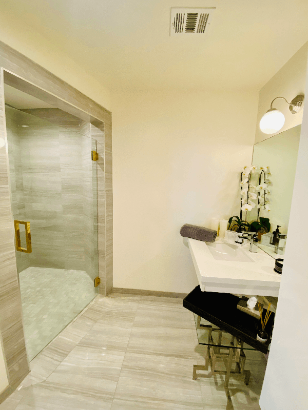 Fresno Apartment: 1060 Fulton Street