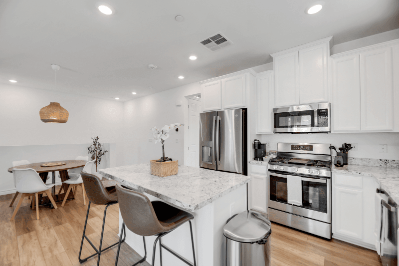 Las vegas Townhome: 20 Barbara Lane