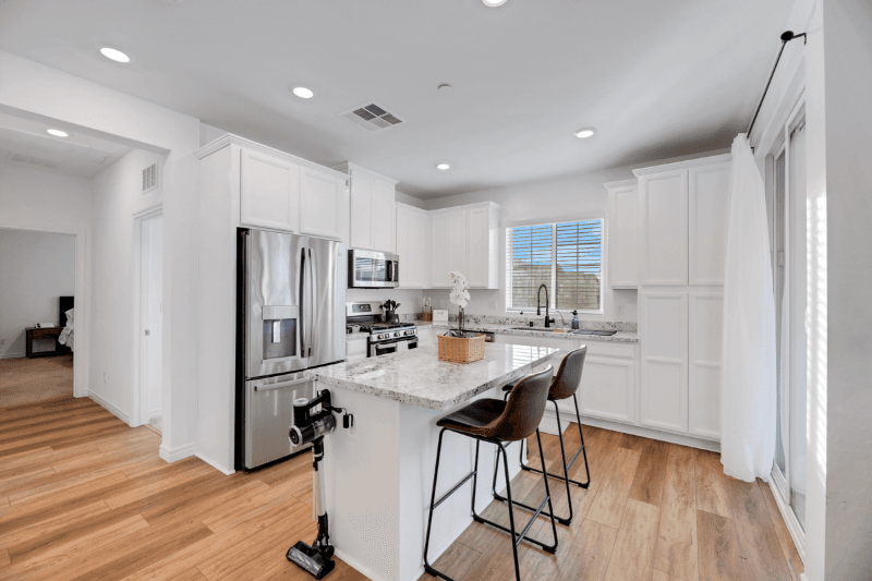 Las vegas Townhome: 20 Barbara Lane