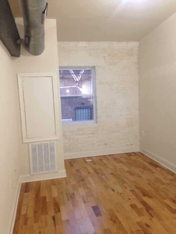 Baltimore Apartment: 124 E Trenton St