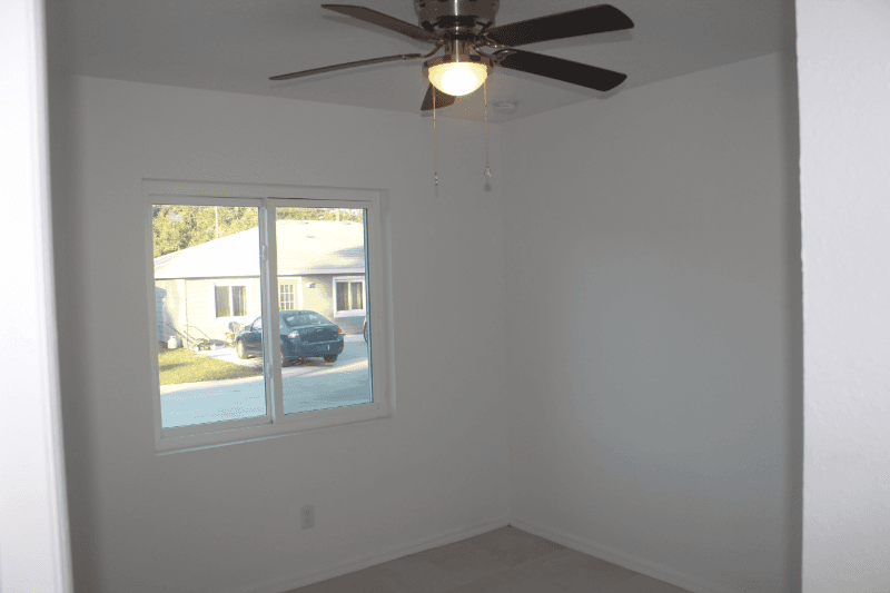 Bradenton Multiplex: 1123 8th Ave Dr E