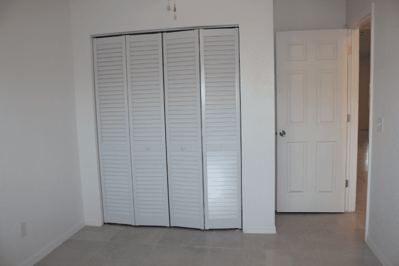 Bradenton Multiplex: 1123 8th Ave Dr E