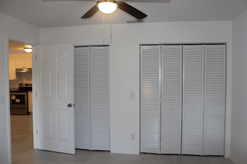 Bradenton Multiplex: 1123 8th Ave Dr E