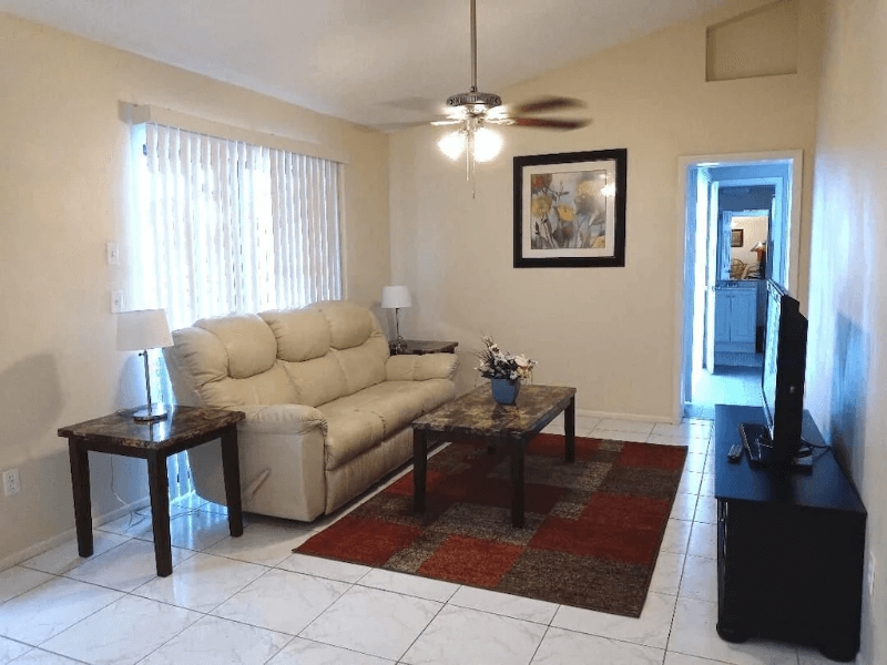 Holiday House: 2837 Blossom Lake Dr.