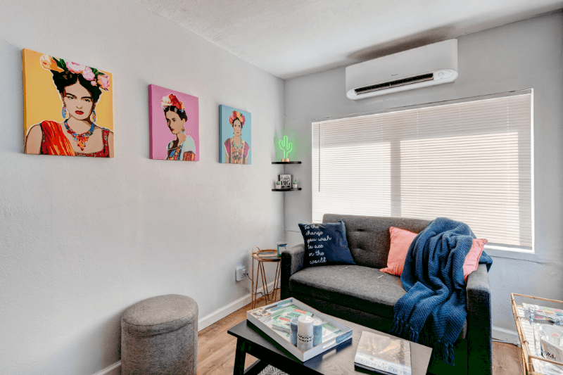 Albuquerque Single Room: 410 Harvard Drive Southeast