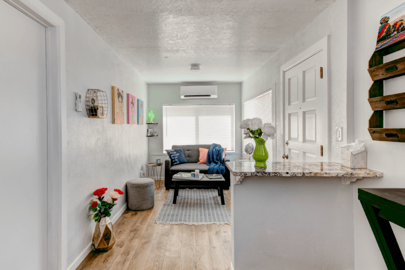 Albuquerque Single Room: 410 Harvard Drive Southeast