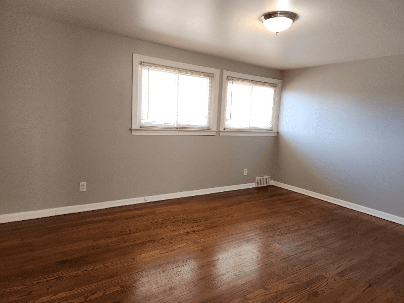 Royal Oak Townhome: 214 Potter Ave