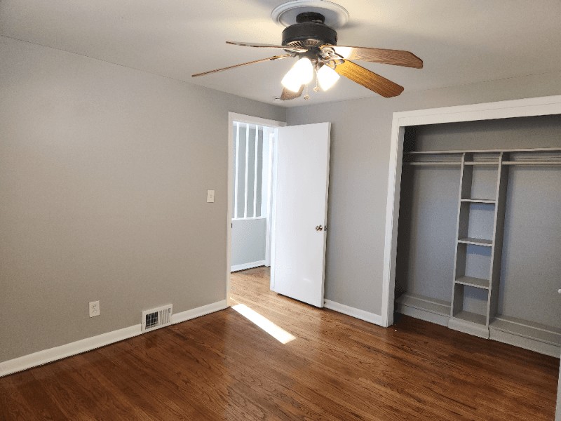 Royal Oak Townhome: 214 Potter Ave