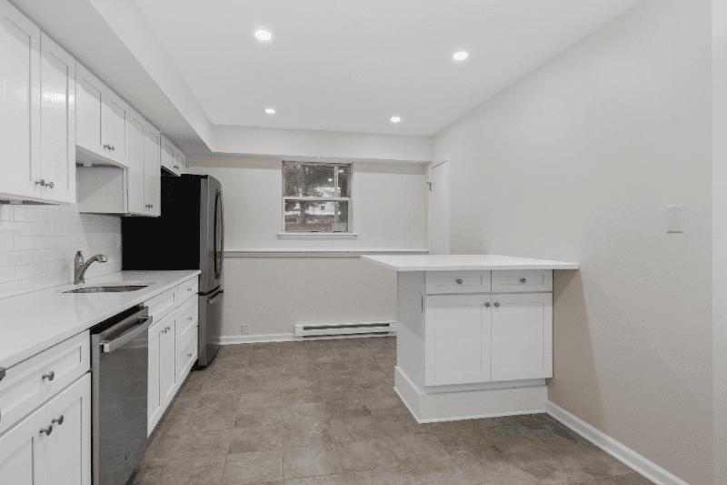 East Greenbush Apartment: 4 Horizon View Drive