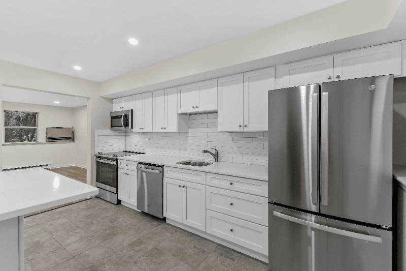 East Greenbush Apartment: 4 Horizon View Drive