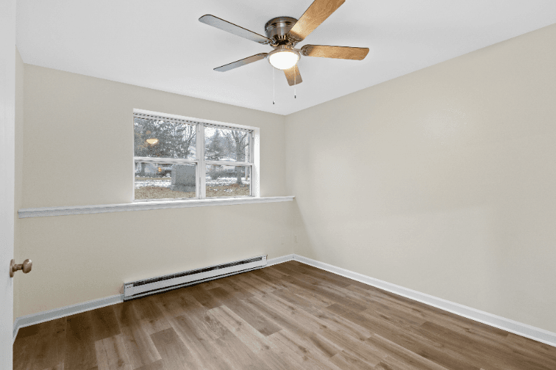 East Greenbush Apartment: 4 Horizon View Drive