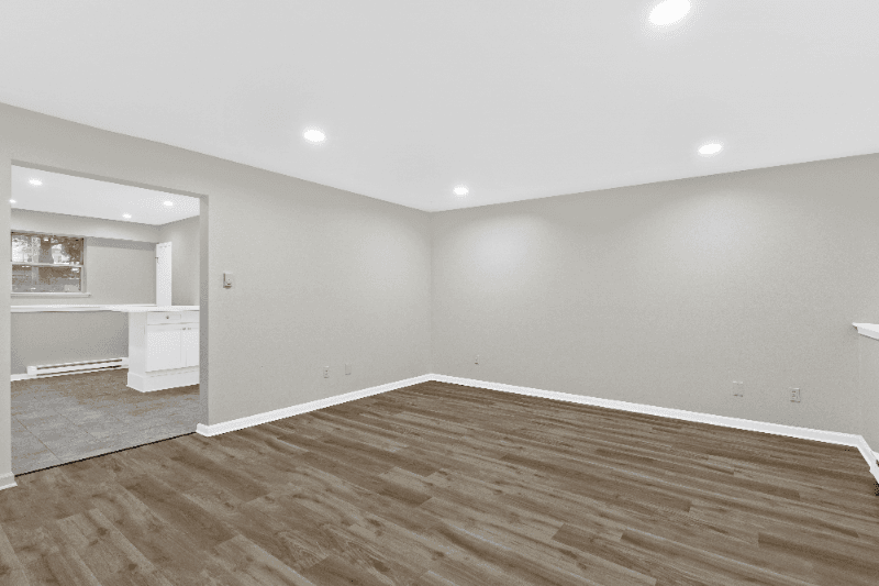 East Greenbush Apartment: 4 Horizon View Drive