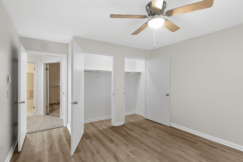 East Greenbush Apartment: 4 Horizon View Drive