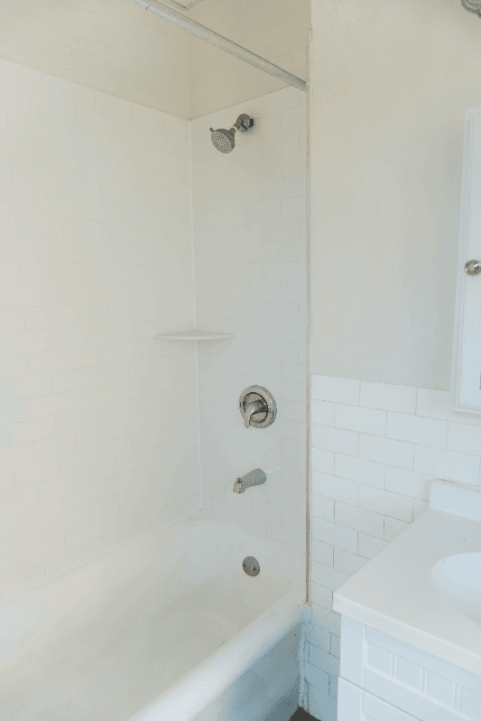 Philadelphia Apartment: 425 S 15th St #3R