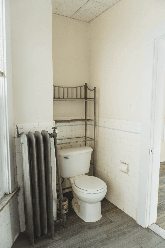 Philadelphia Apartment: 425 S 15th St #3R