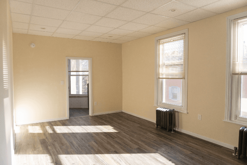 Philadelphia Apartment: 425 S 15th St #3R