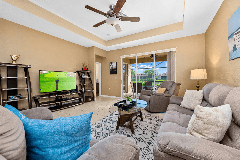Bradenton House: 9022 Heritage Sound Dr