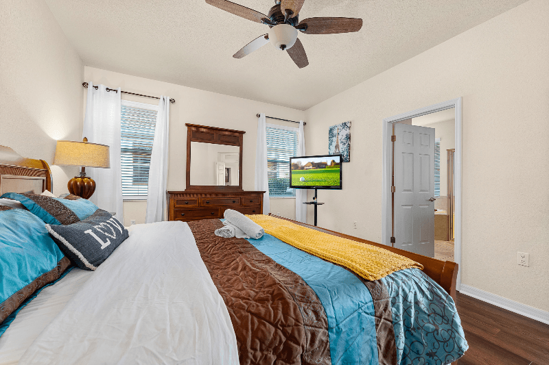 Bradenton House: 9022 Heritage Sound Dr