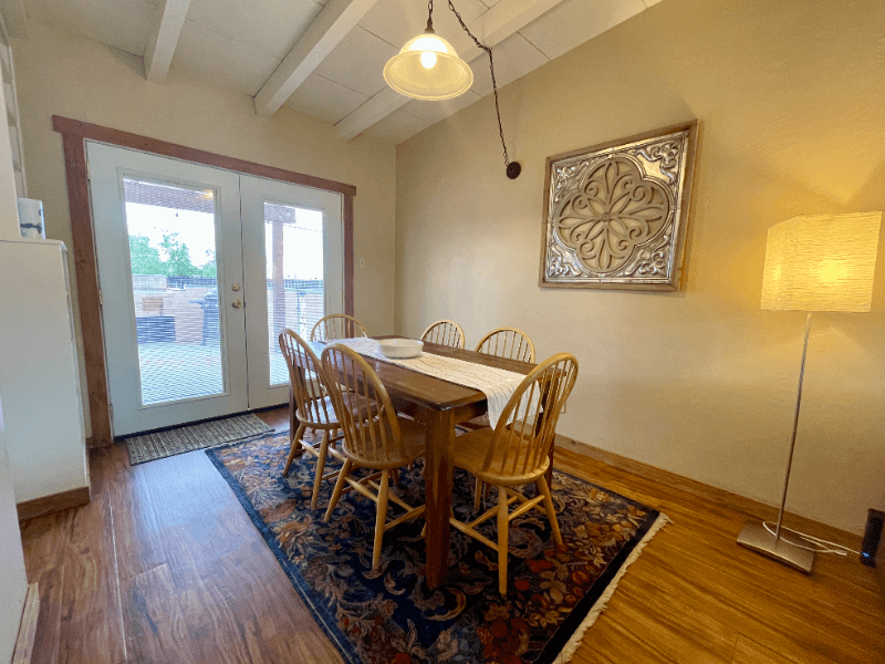 Twentynine Palms House: 71590 Juanita Dr