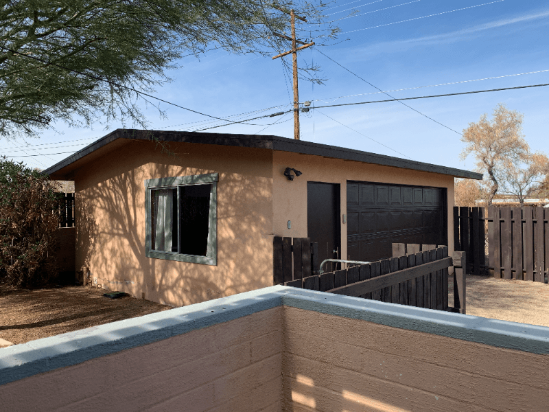 Twentynine Palms House: 71590 Juanita Dr