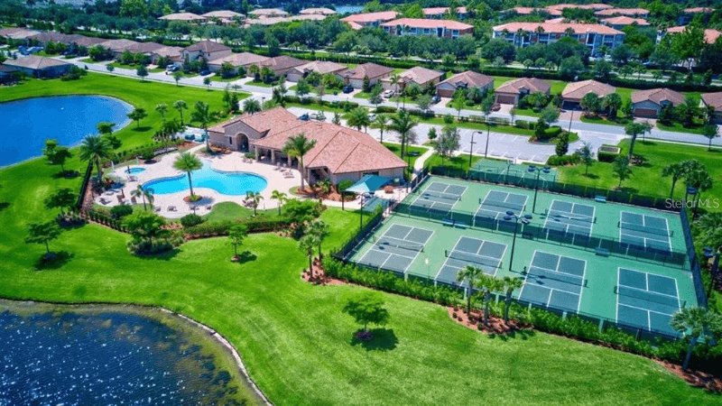 Bradenton House: 9022 Heritage Sound Dr