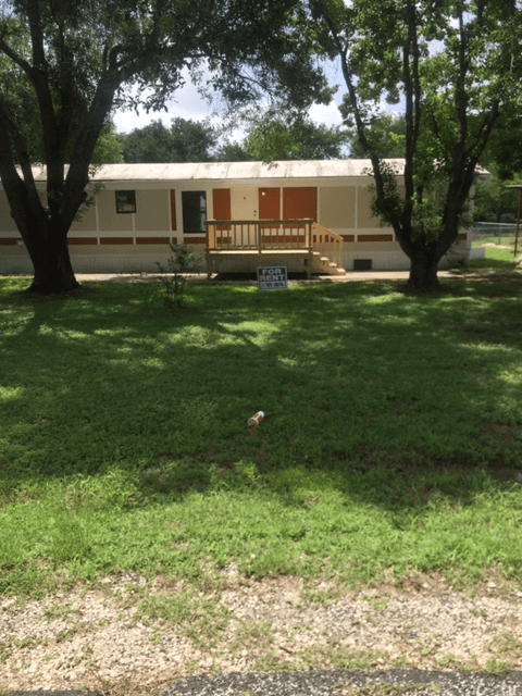 San Antonio House: 13726 Owl Tree