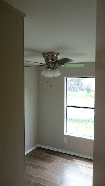 San Antonio House: 13726 Owl Tree