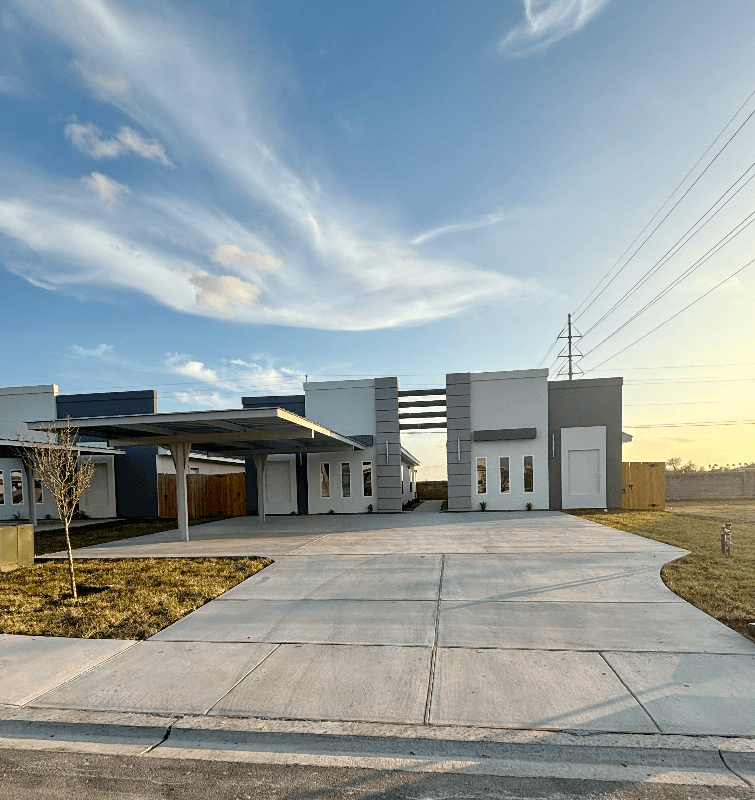 Edinburg Multiplex: 3012 West Kenwood Street